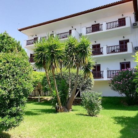 Hotel Paradise Vasilias  ภายนอก รูปภาพ
